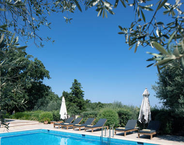 Vederi Estate Villa Melpomeni private pool, sunbeds, umbrellas and view