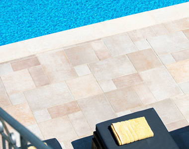 Vederi Estate Villa Melpomeni sunbeds and amenities